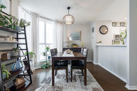 Photo 11 at 511 - 150 Dunlop Street E, City Centre, Barrie