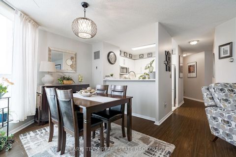 Photo 12 at 511 - 150 Dunlop Street E, City Centre, Barrie