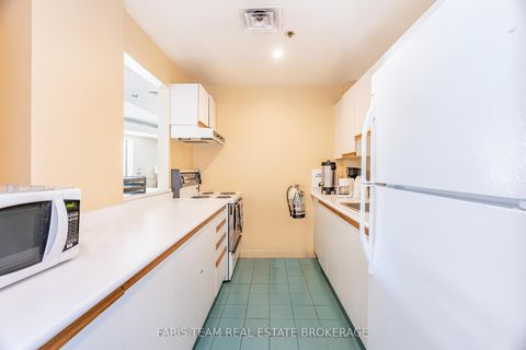 Photo 33 at 511 - 150 Dunlop Street E, City Centre, Barrie