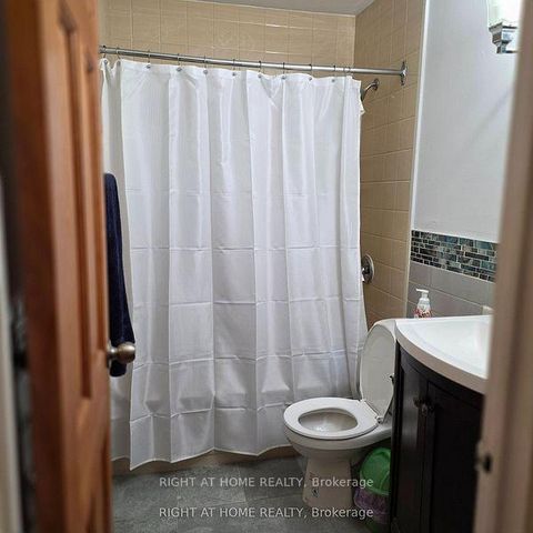 Photo 14 at 2504 - 715 Don Mills Road, Flemingdon Park, Toronto