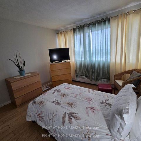 Photo 19 at 2504 - 715 Don Mills Road, Flemingdon Park, Toronto