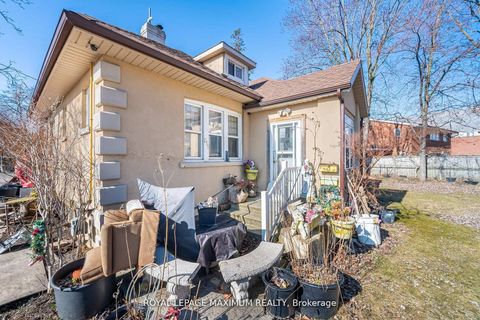 Photo 13 at 255 Albion Road N, Old Rexdale, Toronto