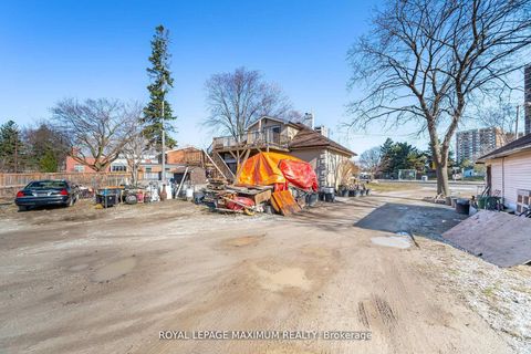 Photo 17 at 255 Albion Road N, Old Rexdale, Toronto