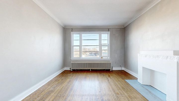 Photo 6 at 1264 Weston Road, Mount Dennis, Toronto