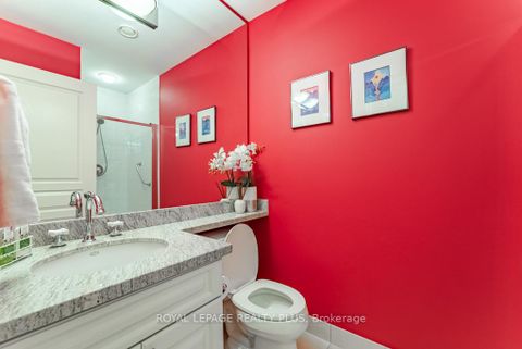 Photo 7 at 609 - 2662 Bloor Street W, Kingsway South, Toronto