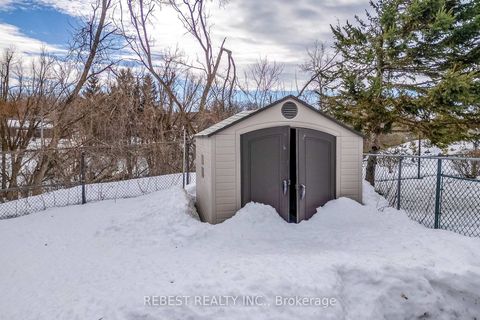 Photo 4 at 92 LILLIAN Crescent, Sunnidale, Barrie