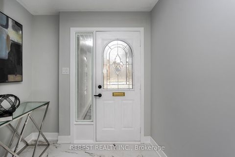 Photo 5 at 92 LILLIAN Crescent, Sunnidale, Barrie