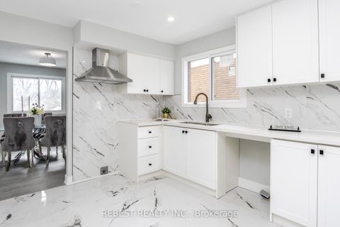 Photo 14 at 92 LILLIAN Crescent, Sunnidale, Barrie