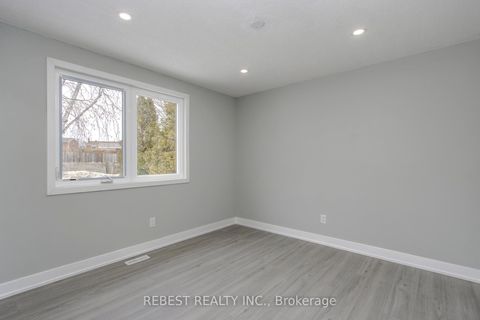 Photo 20 at 92 LILLIAN Crescent, Sunnidale, Barrie