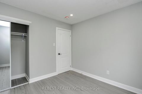 Photo 23 at 92 LILLIAN Crescent, Sunnidale, Barrie