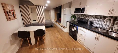 Photo 17 at 2378 St Clair Avenue W, Junction Area, Toronto