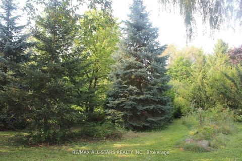 Photo 4 at 40-A Riverglen Drive, Keswick South, Georgina