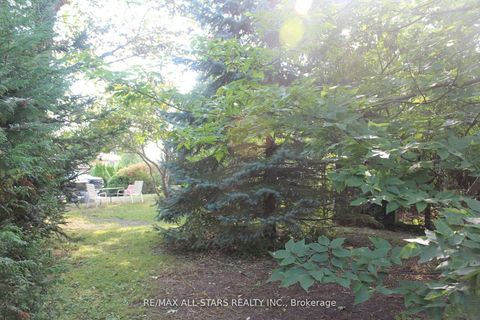 Photo 9 at 40-A Riverglen Drive, Keswick South, Georgina