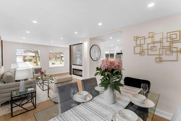 Photo 10 at 2437 Chilsworthy Avenue, Cooksville, Mississauga