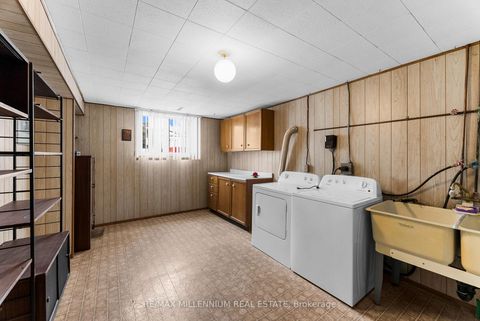 Photo 33 at 2437 Chilsworthy Avenue, Cooksville, Mississauga