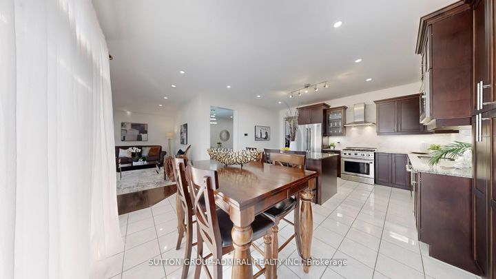 Photo 23 at 186 Ascalon Drive, Patterson, Vaughan