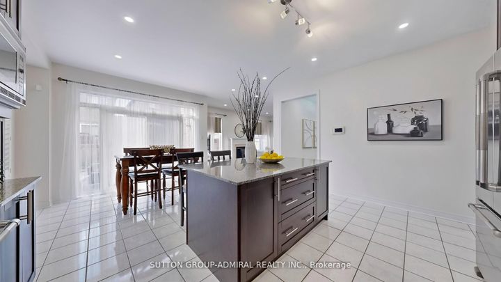 Photo 26 at 186 Ascalon Drive, Patterson, Vaughan