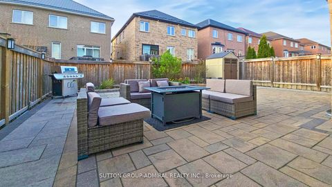 Photo 5 at 186 Ascalon Drive, Patterson, Vaughan