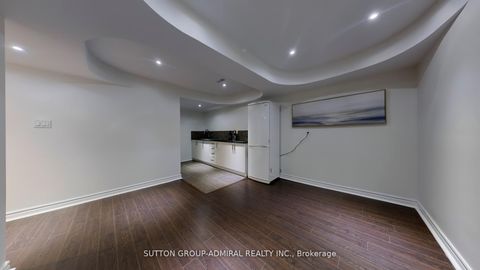 Photo 10 at 186 Ascalon Drive, Patterson, Vaughan