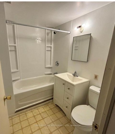 Photo 10 at 17 Burbank Place, Wellington, Barrie