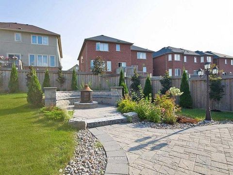 Photo 16 at 98 Stoyell Drive, Jefferson, Richmond Hill