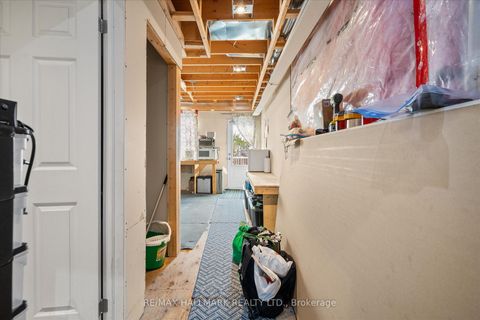 Photo 11 at 160 Silverthorn Avenue, Eglinton West, Toronto