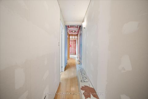 Photo 25 at 160 Silverthorn Avenue, Eglinton West, Toronto