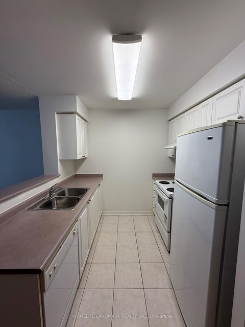 Photo 6 at 215 - 28 Olive Avenue, Willowdale East, Toronto