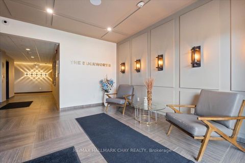 Photo 3 at 610 - 299 Cundles Road E, Alliance, Barrie