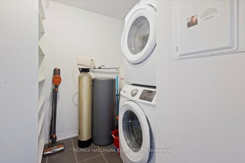 Photo 24 at 610 - 299 Cundles Road E, Alliance, Barrie