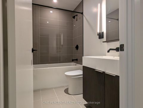 Photo 5 at 1104 - 127 Broadway Avenue, Mount Pleasant West, Toronto