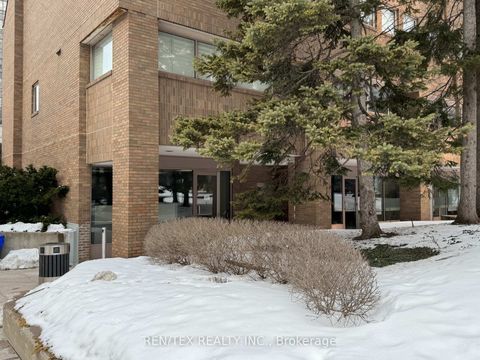 Photo 0 at 19 Hendon Avenue, Newtonbrook West, Toronto