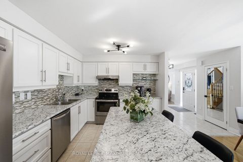 Photo 12 at 2 Castle Park Boulevard, Sonoma Heights, Vaughan