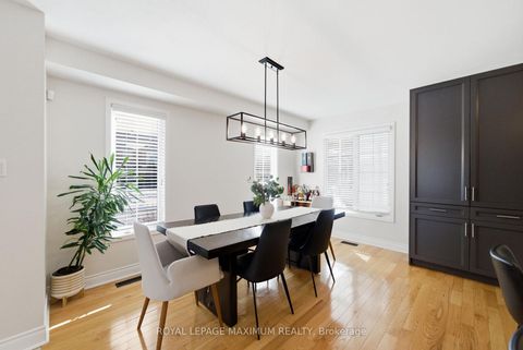 Photo 15 at 2 Castle Park Boulevard, Sonoma Heights, Vaughan