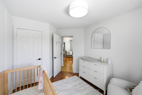 Photo 20 at 2 Castle Park Boulevard, Sonoma Heights, Vaughan