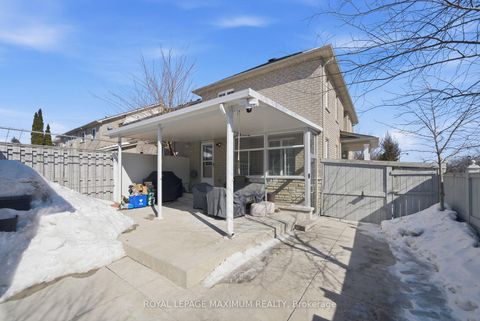 Photo 43 at 2 Castle Park Boulevard, Sonoma Heights, Vaughan