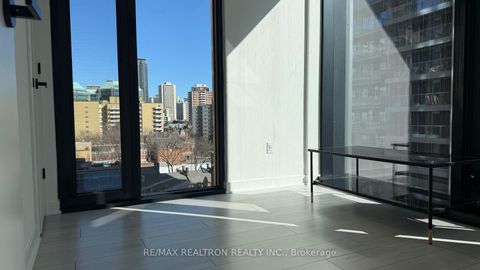 Photo 10 at 803 - 55 Charles Street E, Yonge Corridor, Toronto