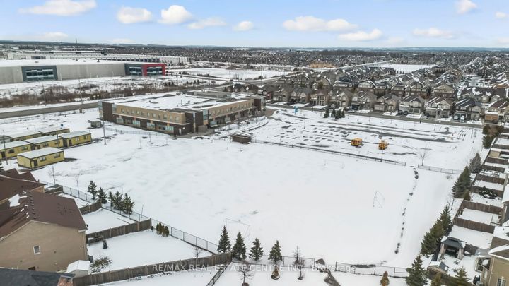 Photo 45 at 5 Sussexvale Drive, Wellington, Brampton