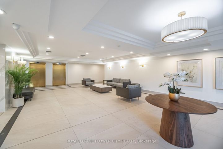 Photo 4 at 2103 - 22 Hanover Road, Queen Street Corridor, Brampton