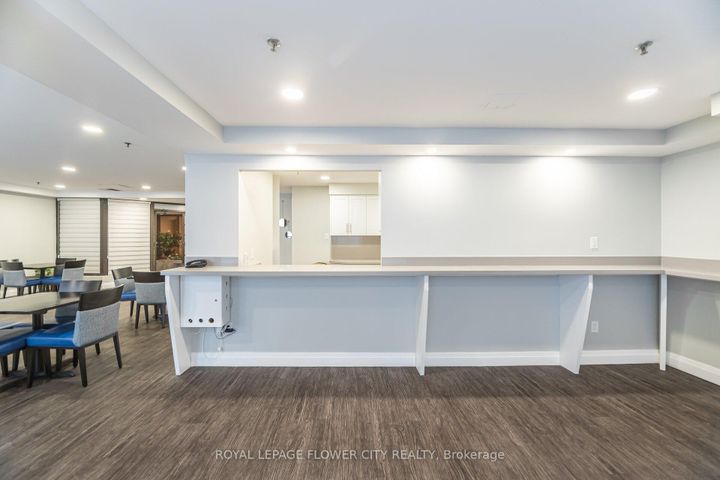 Photo 7 at 2103 - 22 Hanover Road, Queen Street Corridor, Brampton