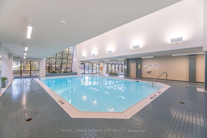 Photo 11 at 2103 - 22 Hanover Road, Queen Street Corridor, Brampton