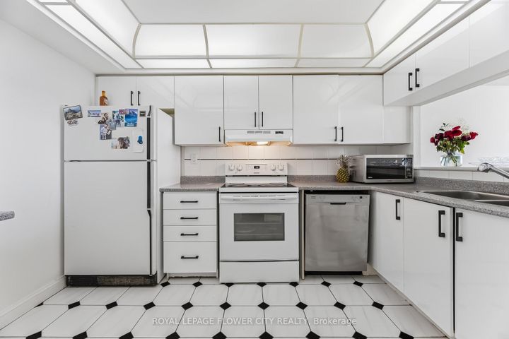 Photo 23 at 2103 - 22 Hanover Road, Queen Street Corridor, Brampton