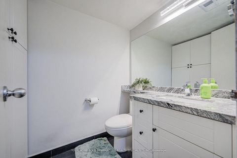 Photo 18 at 602 - 2721 Victoria Park Avenue, L'Amoreaux, Toronto