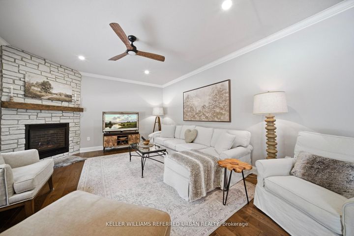 Photo 15 at 57 McGregor Crescent, Ancaster, Hamilton