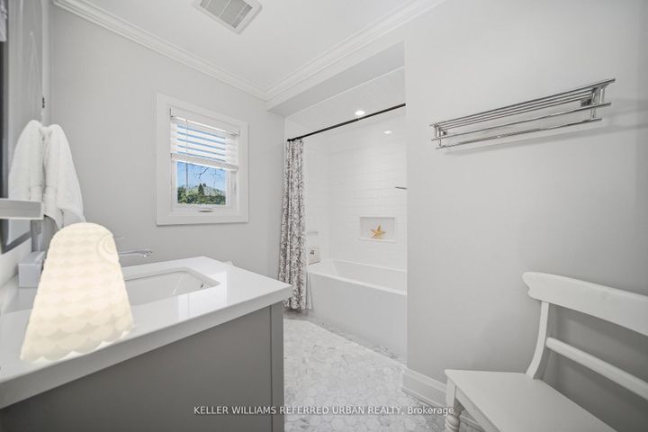 Photo 33 at 57 McGregor Crescent, Ancaster, Hamilton