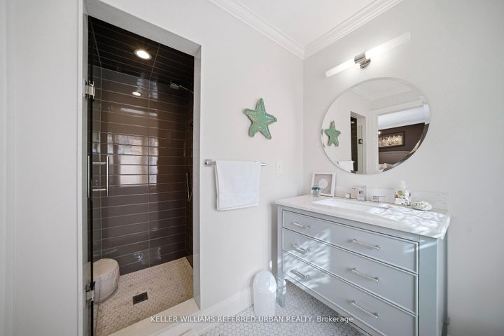 Photo 38 at 57 McGregor Crescent, Ancaster, Hamilton