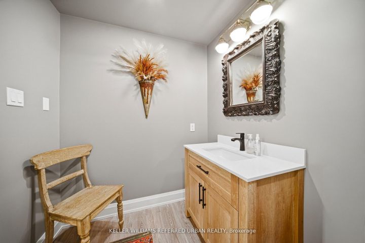 Photo 41 at 57 McGregor Crescent, Ancaster, Hamilton