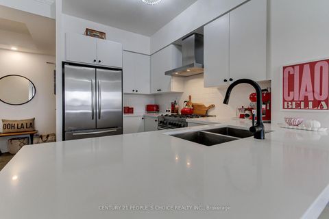 Photo 9 at 706 - 99 Avenue Road, Annex, Toronto