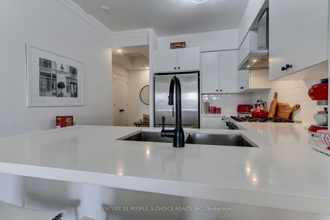 Photo 15 at 706 - 99 Avenue Road, Annex, Toronto