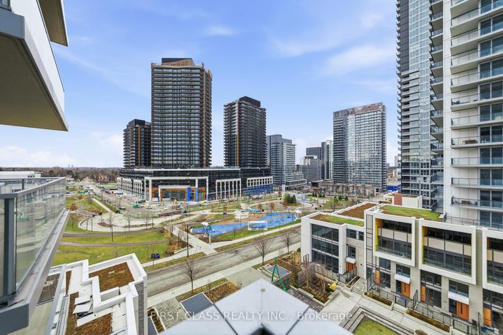 Photo 17 at 815 - 27 McMahon Drive, Bayview Village, Toronto